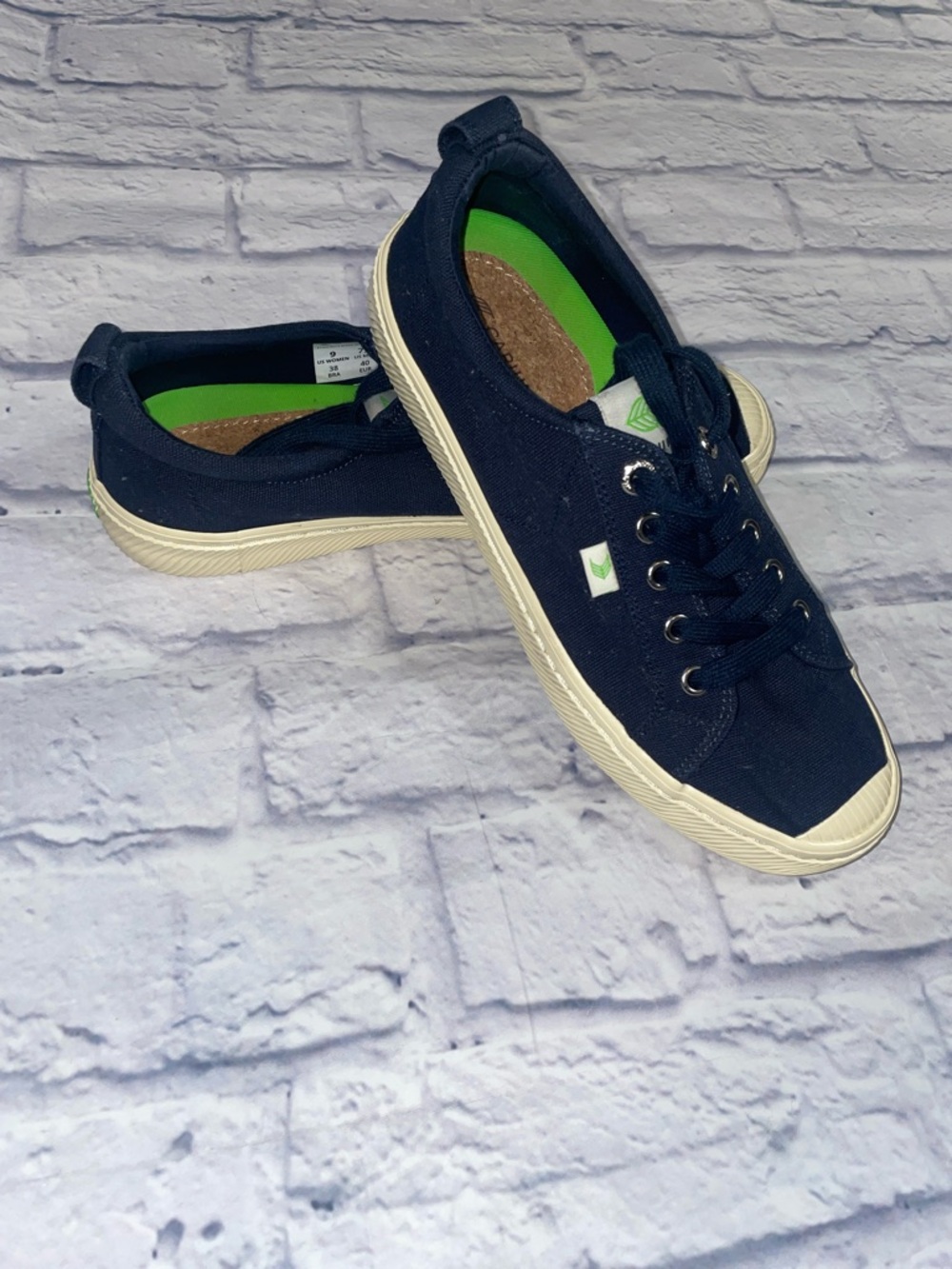 Cariuma Dark Blue Canvas Sneakers. Size 9